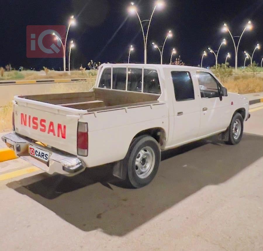 Nissan Pickup